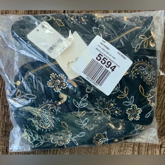 ❤️‍🔥 Free People~ Nashville Nights Beaded Black Bag 
New With Tags And Packaging - Picture 2 of 12